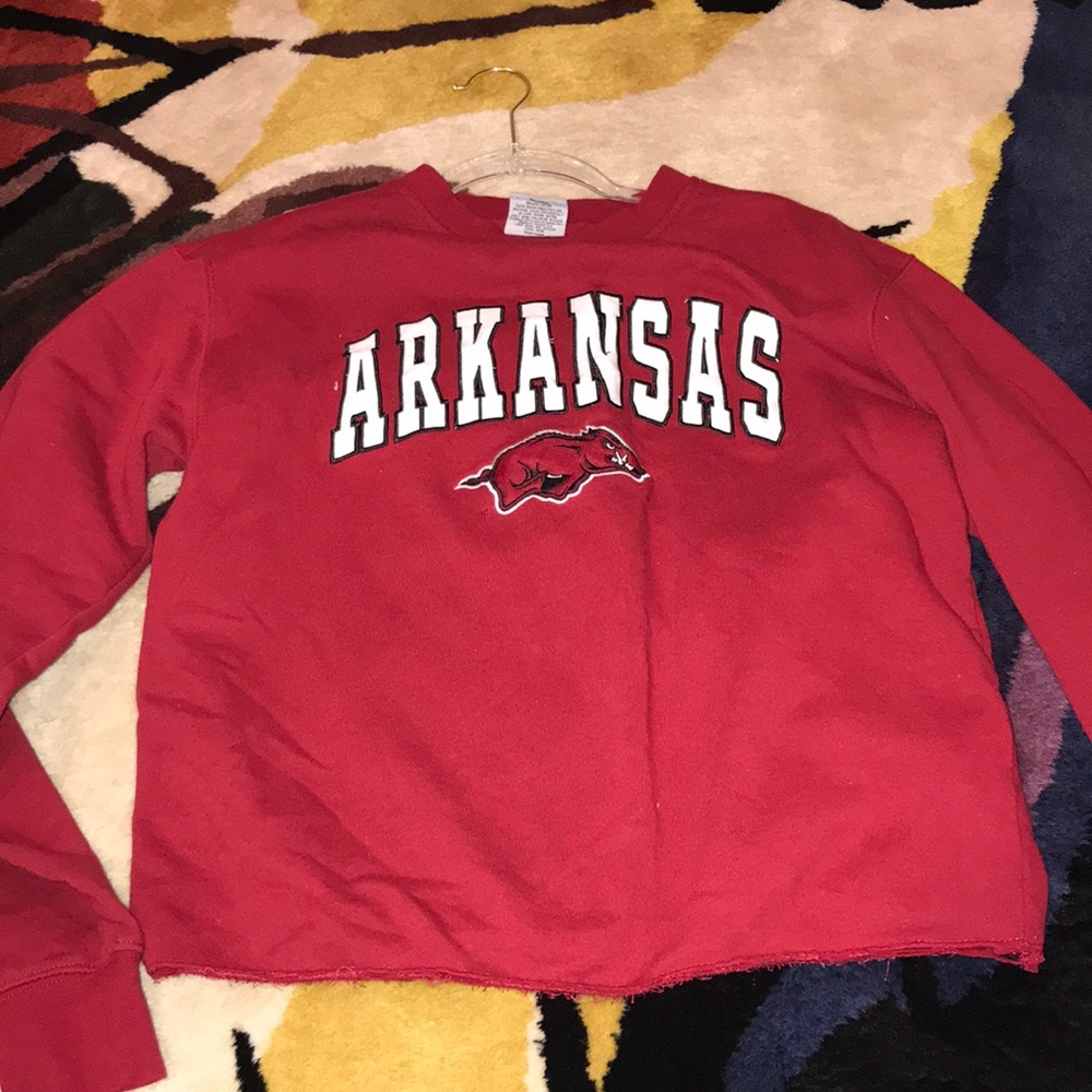 Cut off sweatshirt